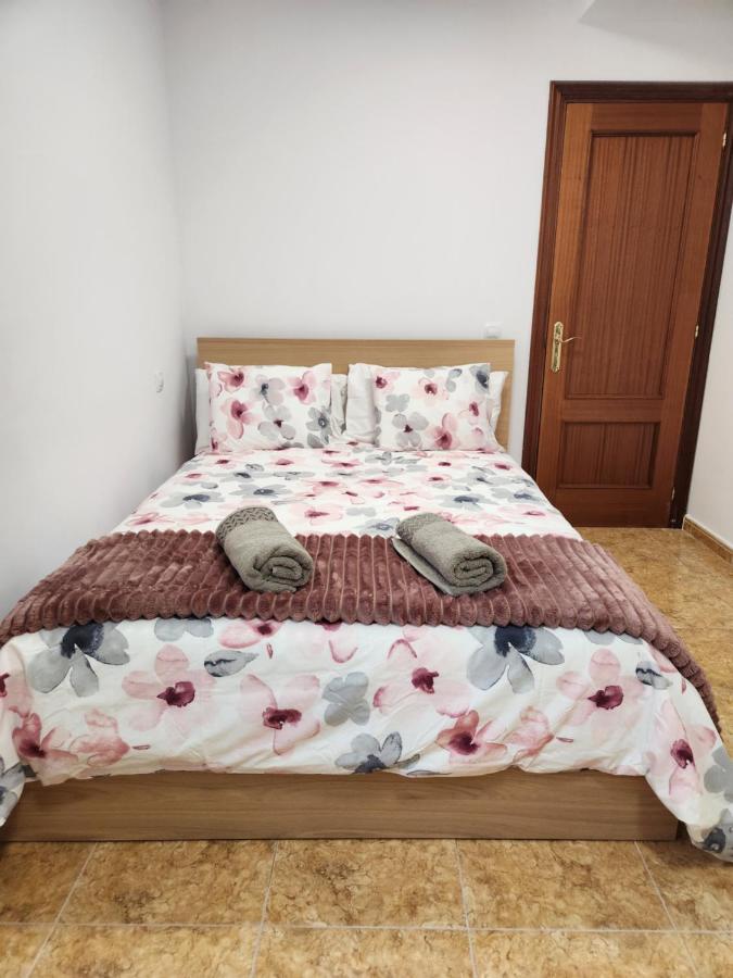 Lujoso Apartamento Vacacional Apartment Carrizal Ngoại thất bức ảnh