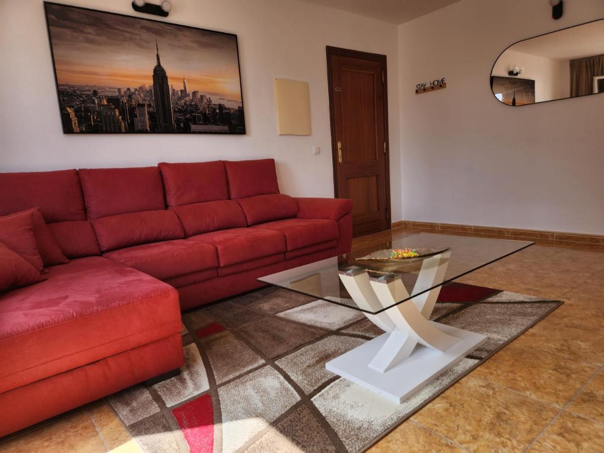 Lujoso Apartamento Vacacional Apartment Carrizal Ngoại thất bức ảnh